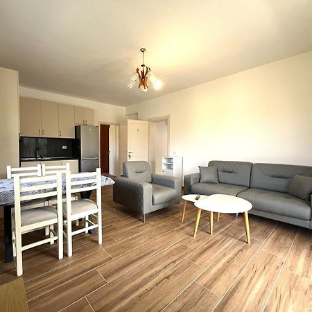 Vila 4 Stinet Vlore Luaran gambar