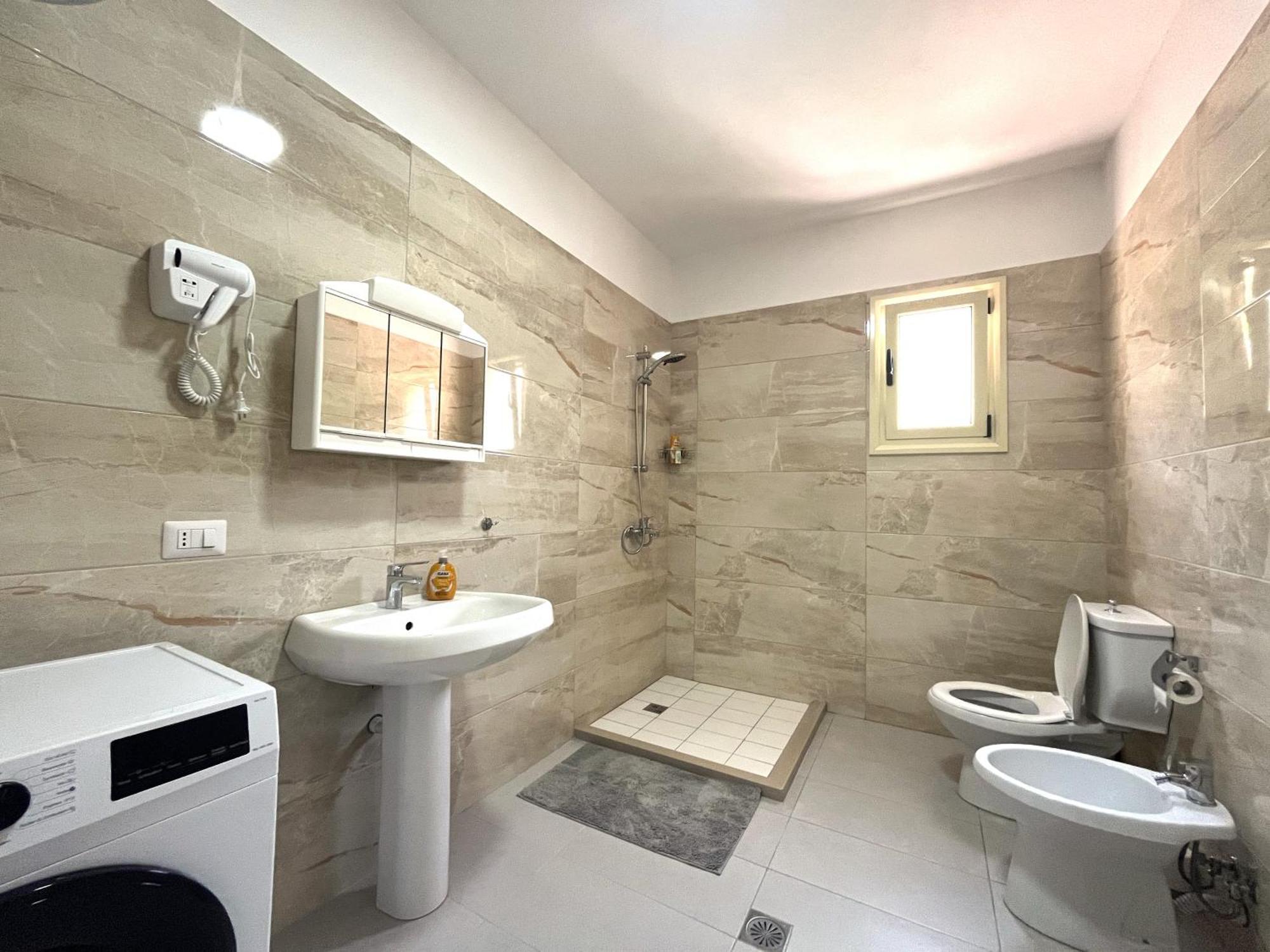 Vila 4 Stinet Vlore Luaran gambar