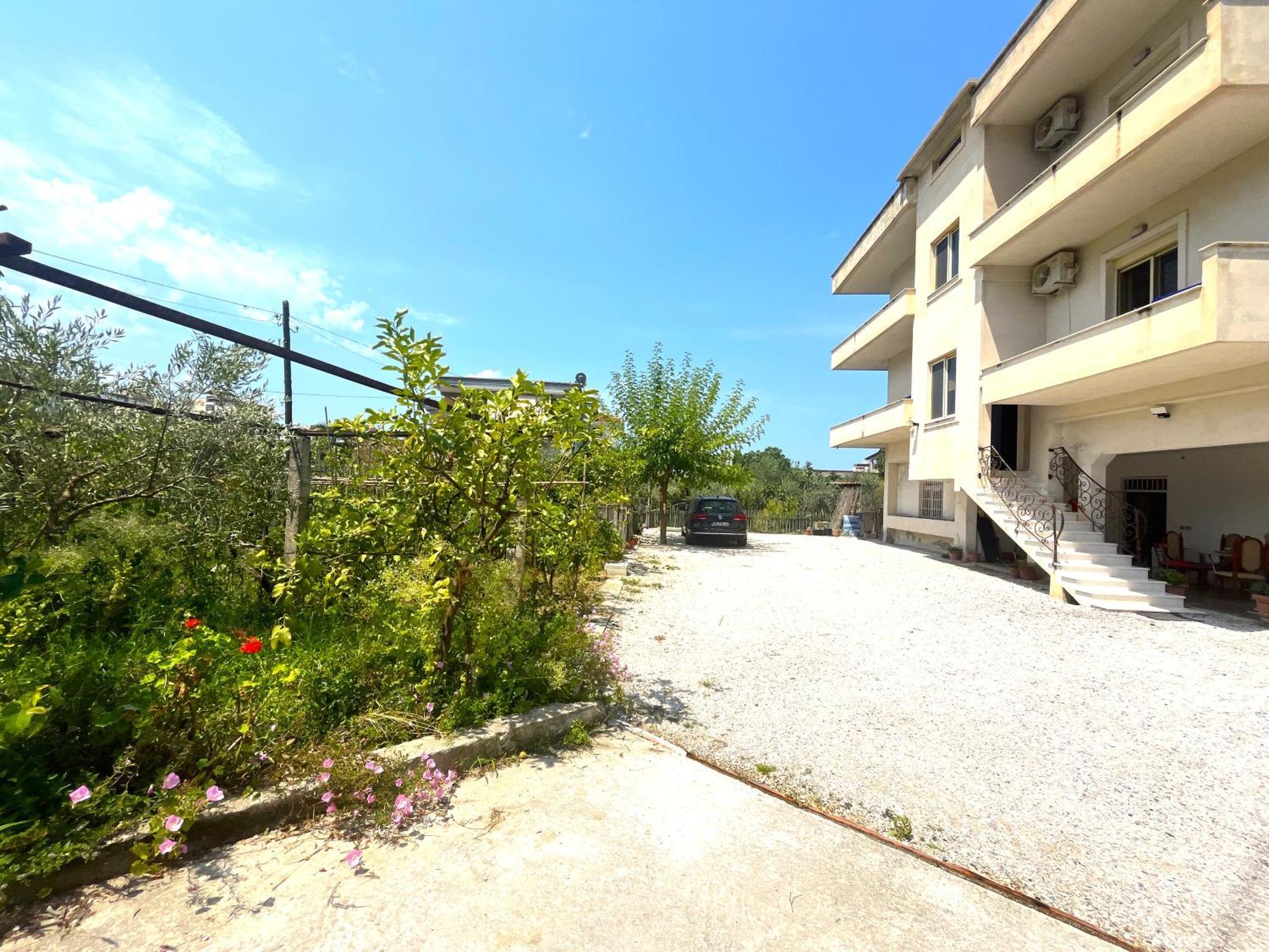 Vila 4 Stinet Vlore Luaran gambar