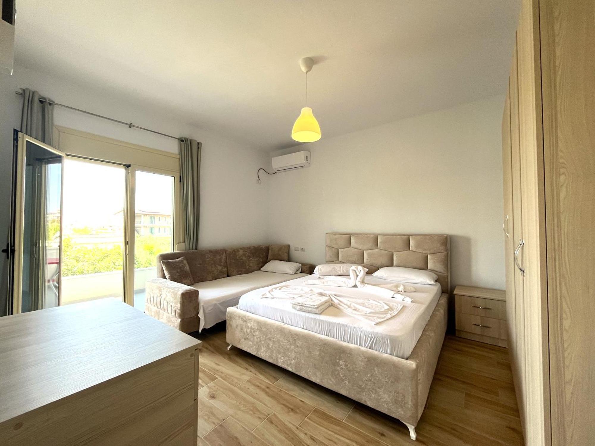 Vila 4 Stinet Vlore Luaran gambar